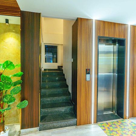 Hotel Treebo Elmas Grand à Bangalore Extérieur photo