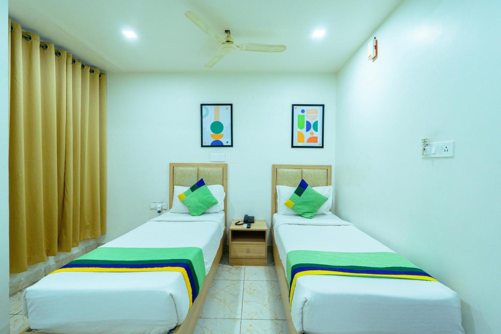 Hotel Treebo Elmas Grand à Bangalore Extérieur photo